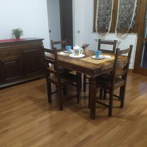 Appartamento Con Due Pressi Eur, Roma